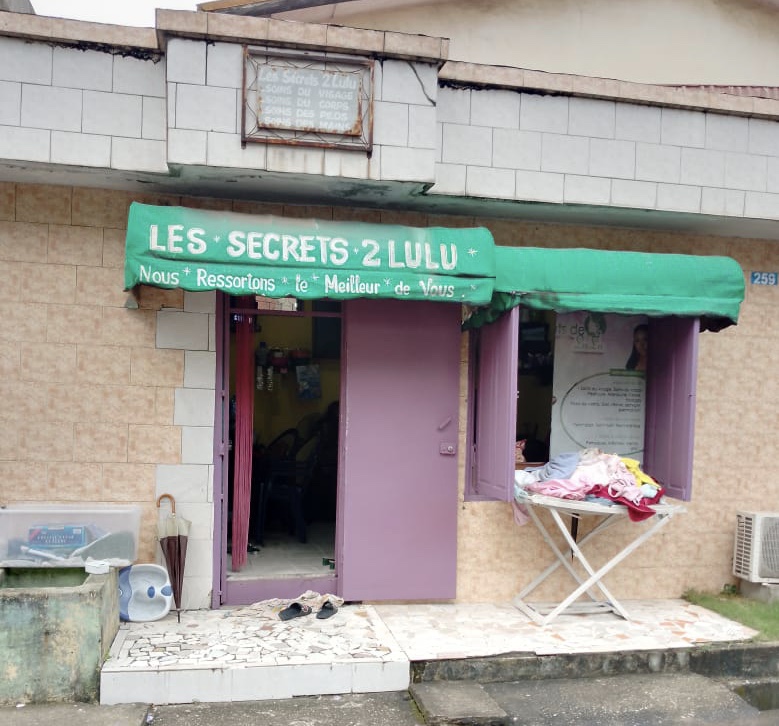 Salon de coiffure et de soin corporel