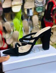 Magasin vente de chaussures  dames