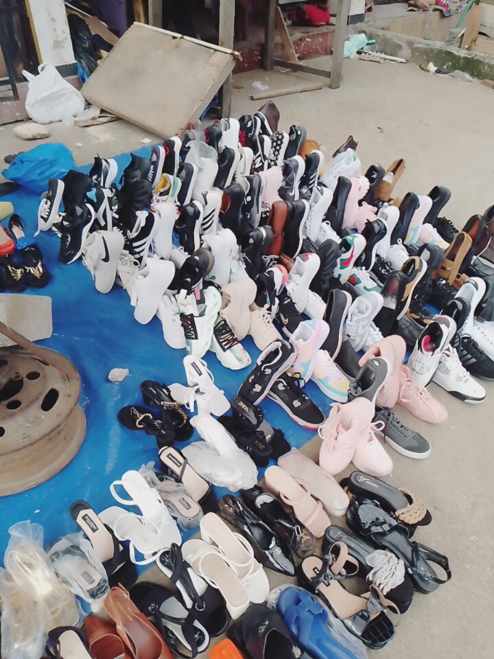 Vendeur de chaussures