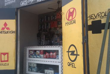 Commerçant de pièce auto