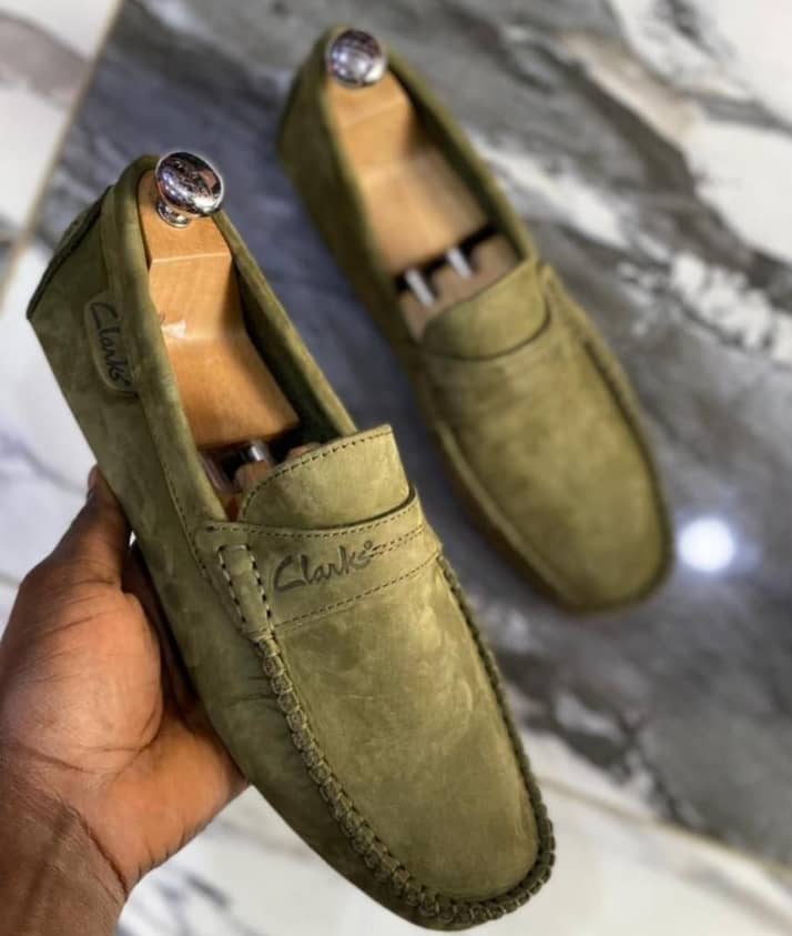 Commerçant (vendeur de pour homme)