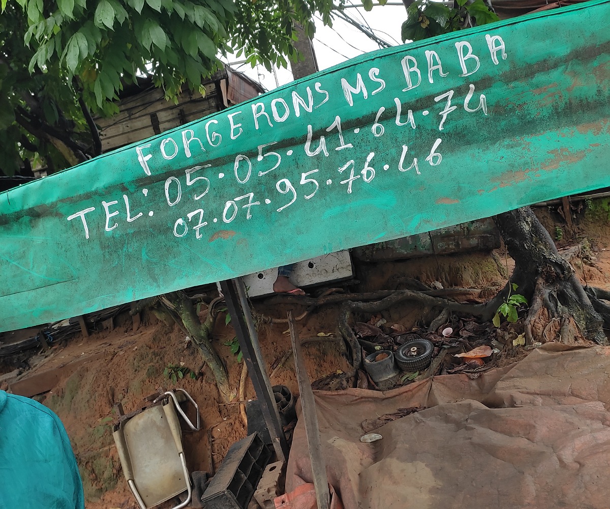 Forgeron à Abobo
