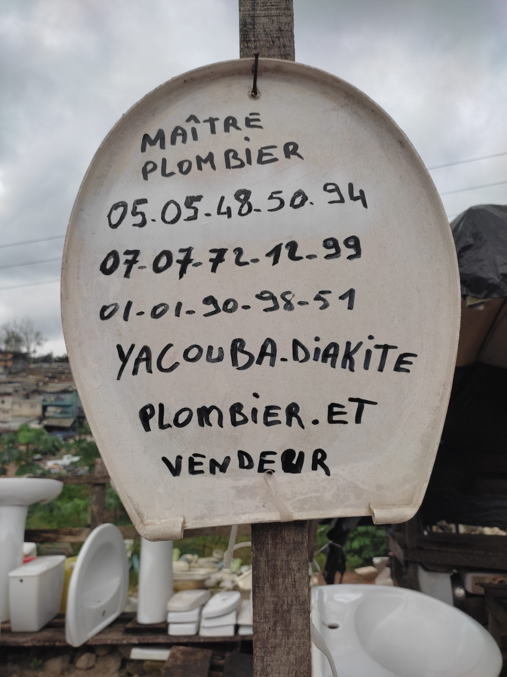 Plombier Professionnel à Adjamé