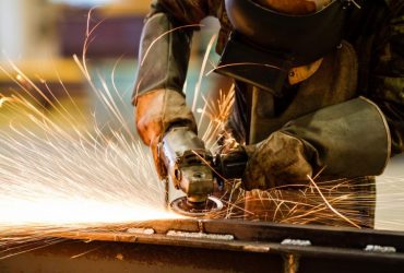 Confection et Ventes de construction en Métal