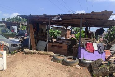 Menuisier à Dokui Allocodrom