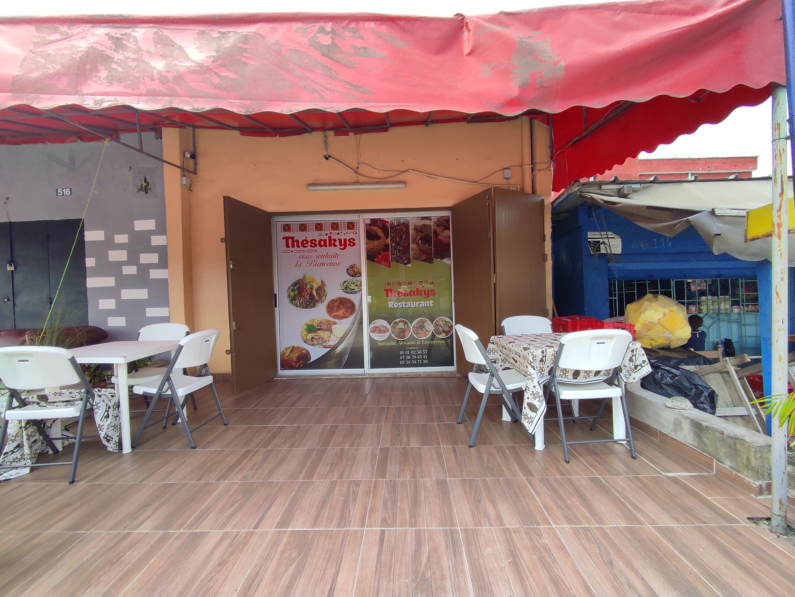 Thesarkys Restaurant