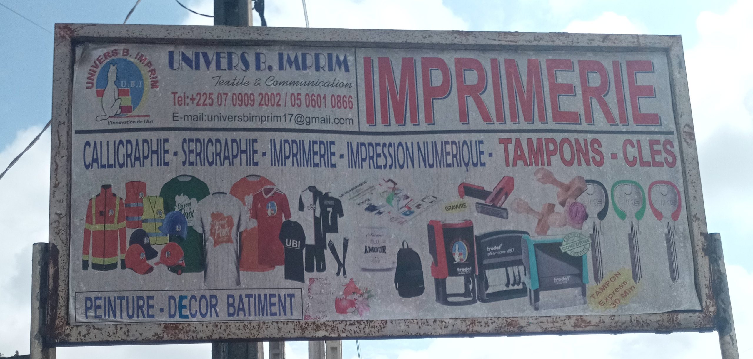 UNIVERS IMPRIM B