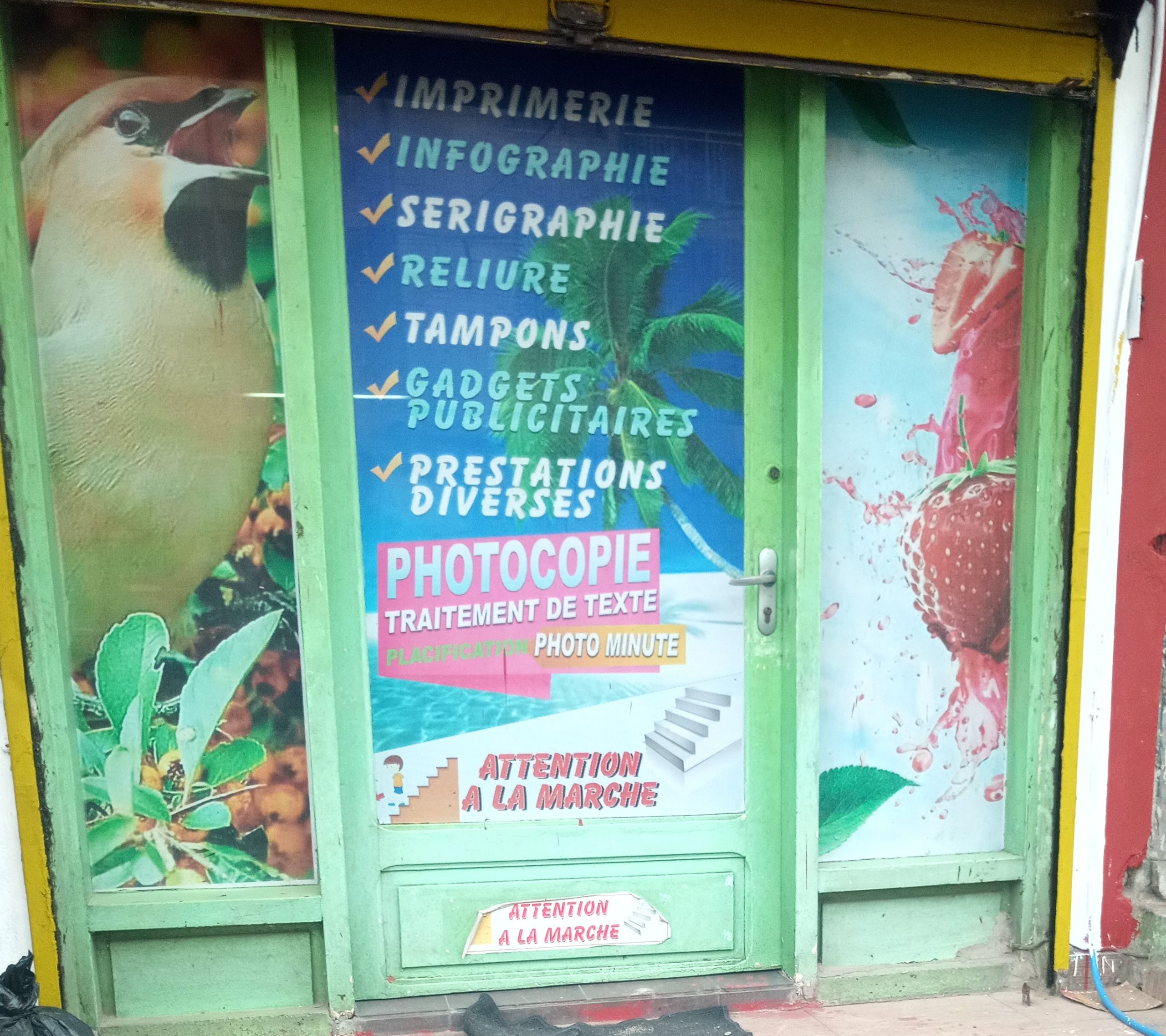 UNIVERS GRAPHIQUES ET INFORMATIQUE