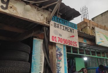 Électricien Bâtiment à Faya