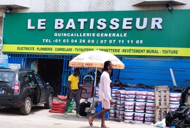 Le Bâtisseur