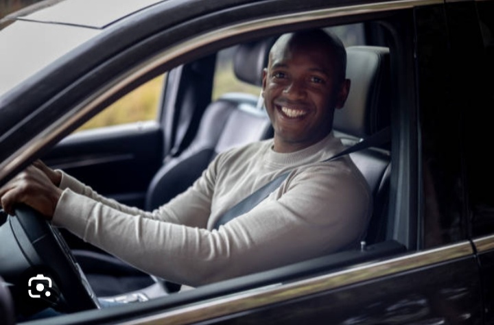 Je suis un jeune chauffeur dynamique