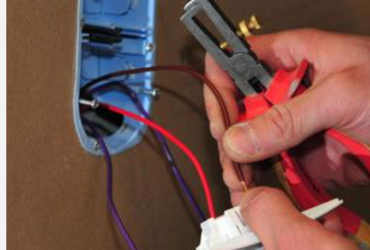 Électricien professionnel