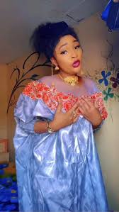 Atelier de Couture chez mony