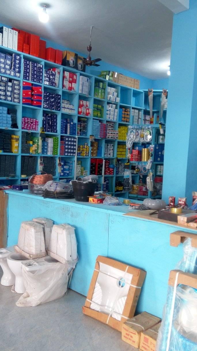 Chez Diallo – Quincaillerie Générale de Qualité
