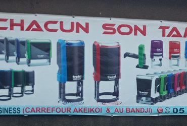 A CHACUN SON TAMPON