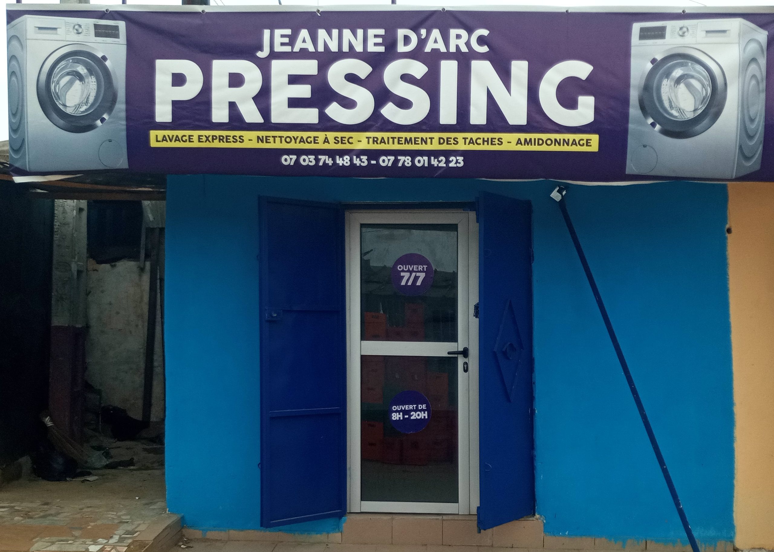 JEANNE D'ARC PRESSING