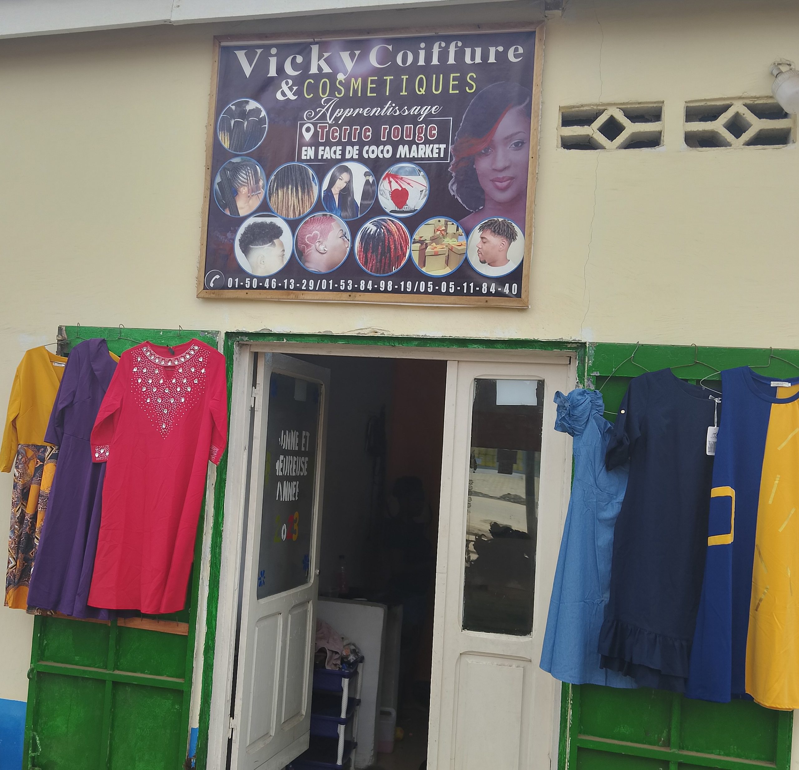 Vicky Coiffure & COSMETIQUES