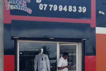 Royal click-Fashion