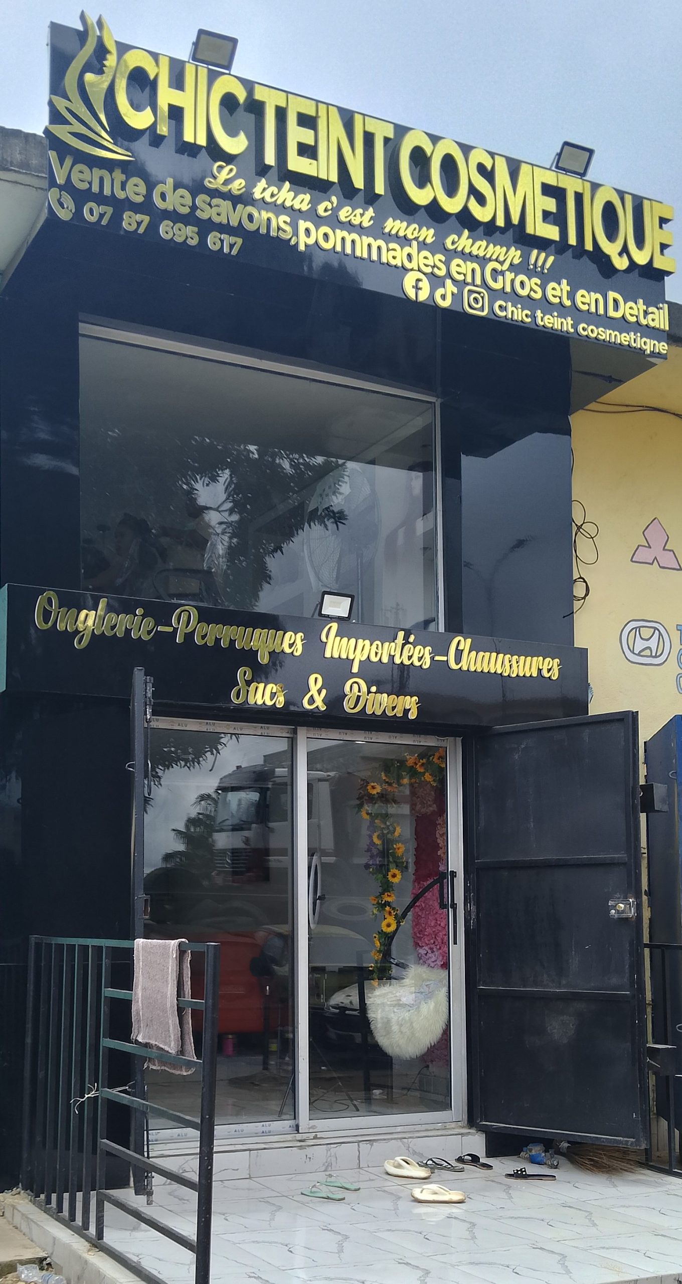 CHIC TEINT COSMETIQUE