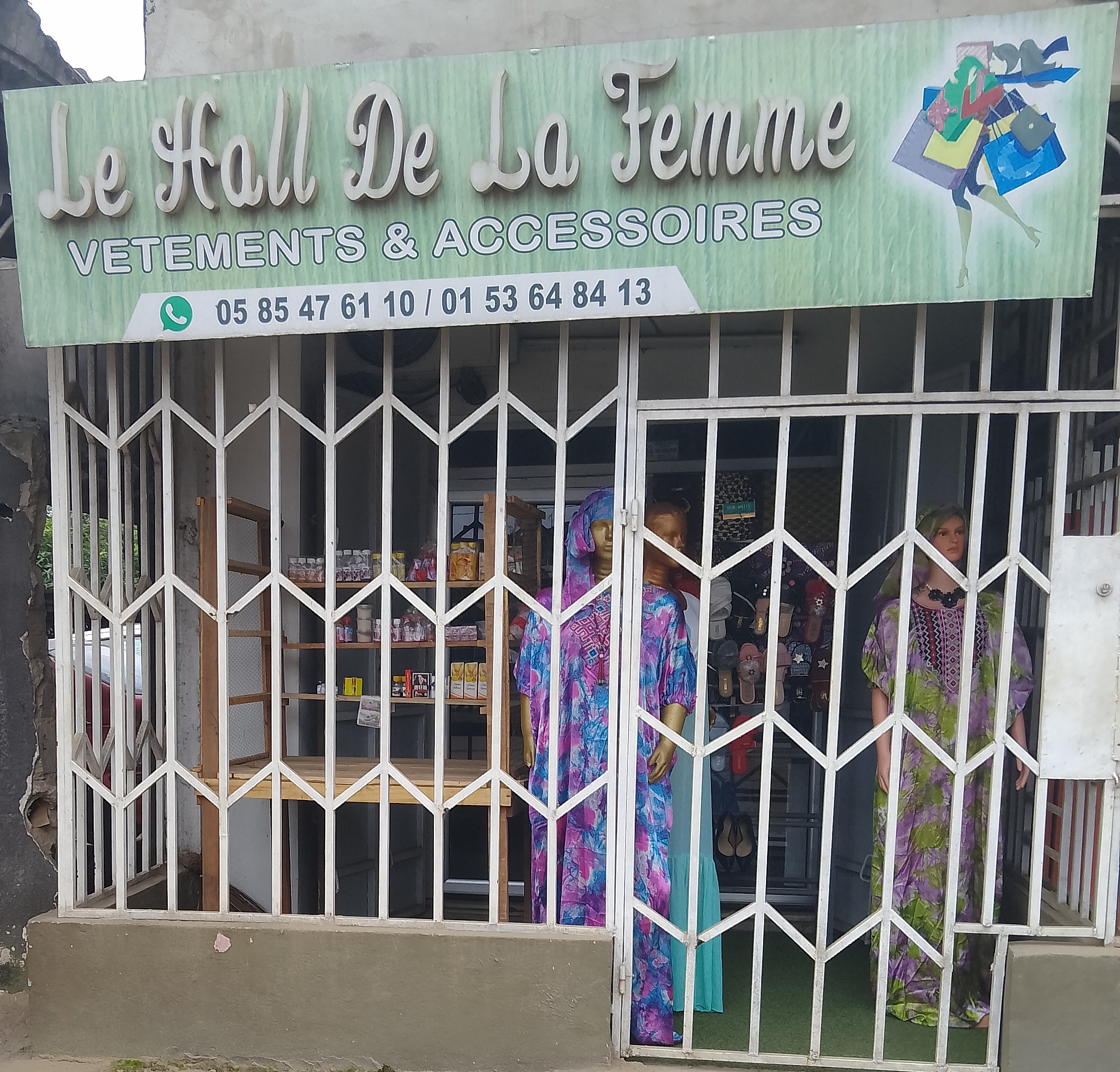 Le Hall De La Femme