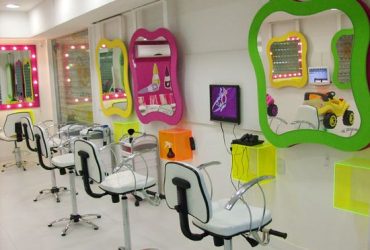 Naïma Kool Kids –  Salon de coiffure pour enfants