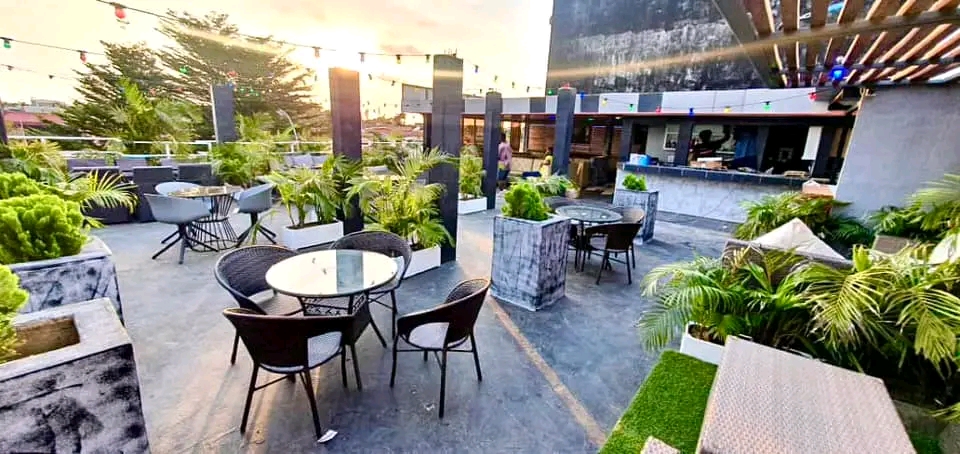 La Joliette – Restaurant Lounge