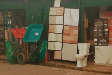 Quincaillerie générale chez Ayoba