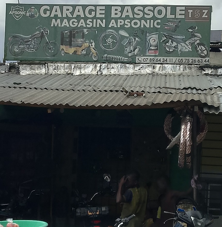 GARAGE BASSOLE MAGASIN APSONIC