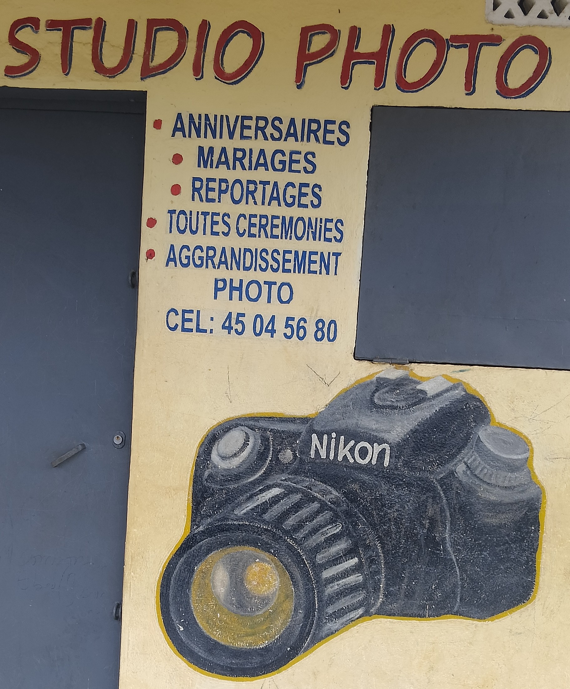 PHOTO STUDIO