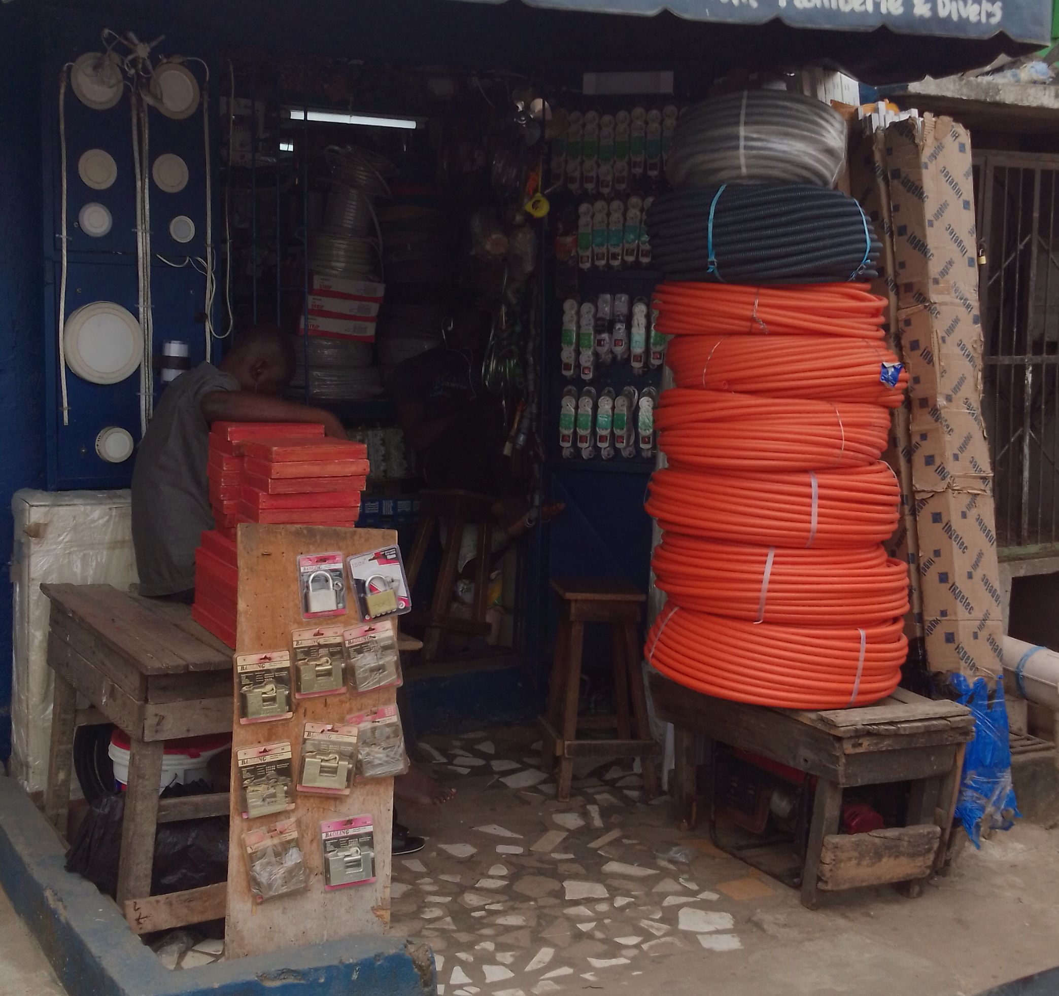 Ningbo quincaillerie