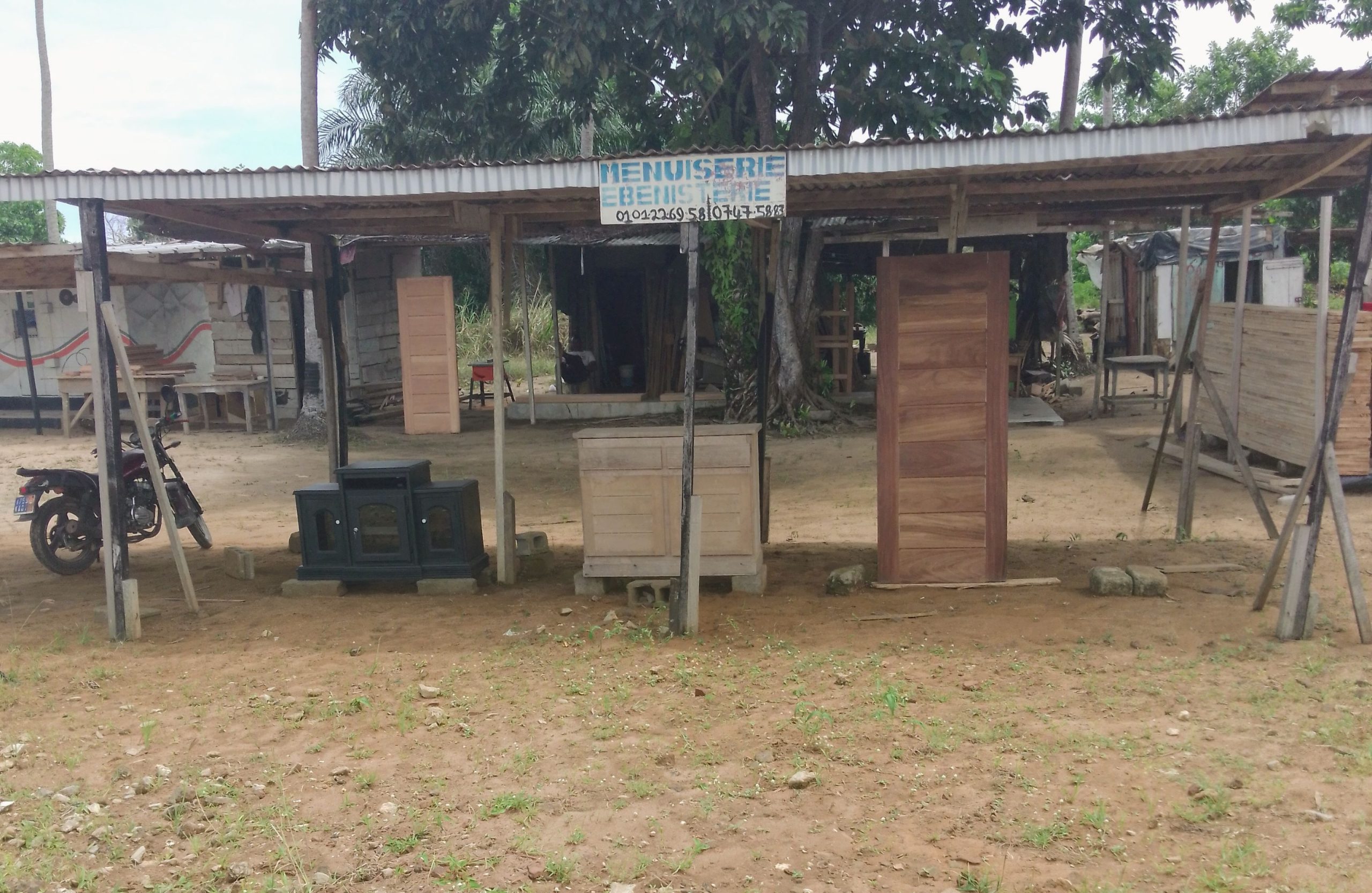 Togba ébéniste