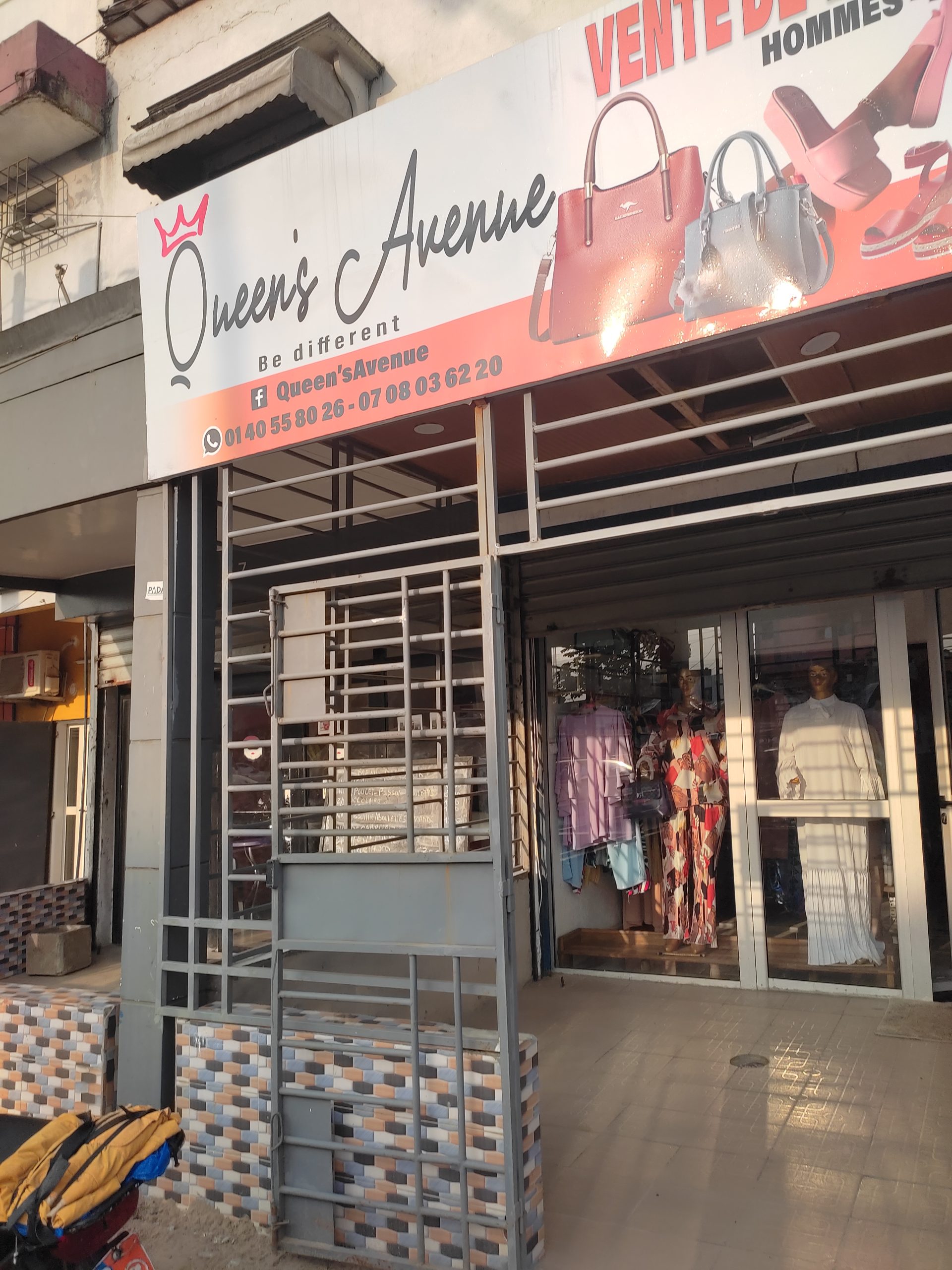 Queen's Avenue – Be different