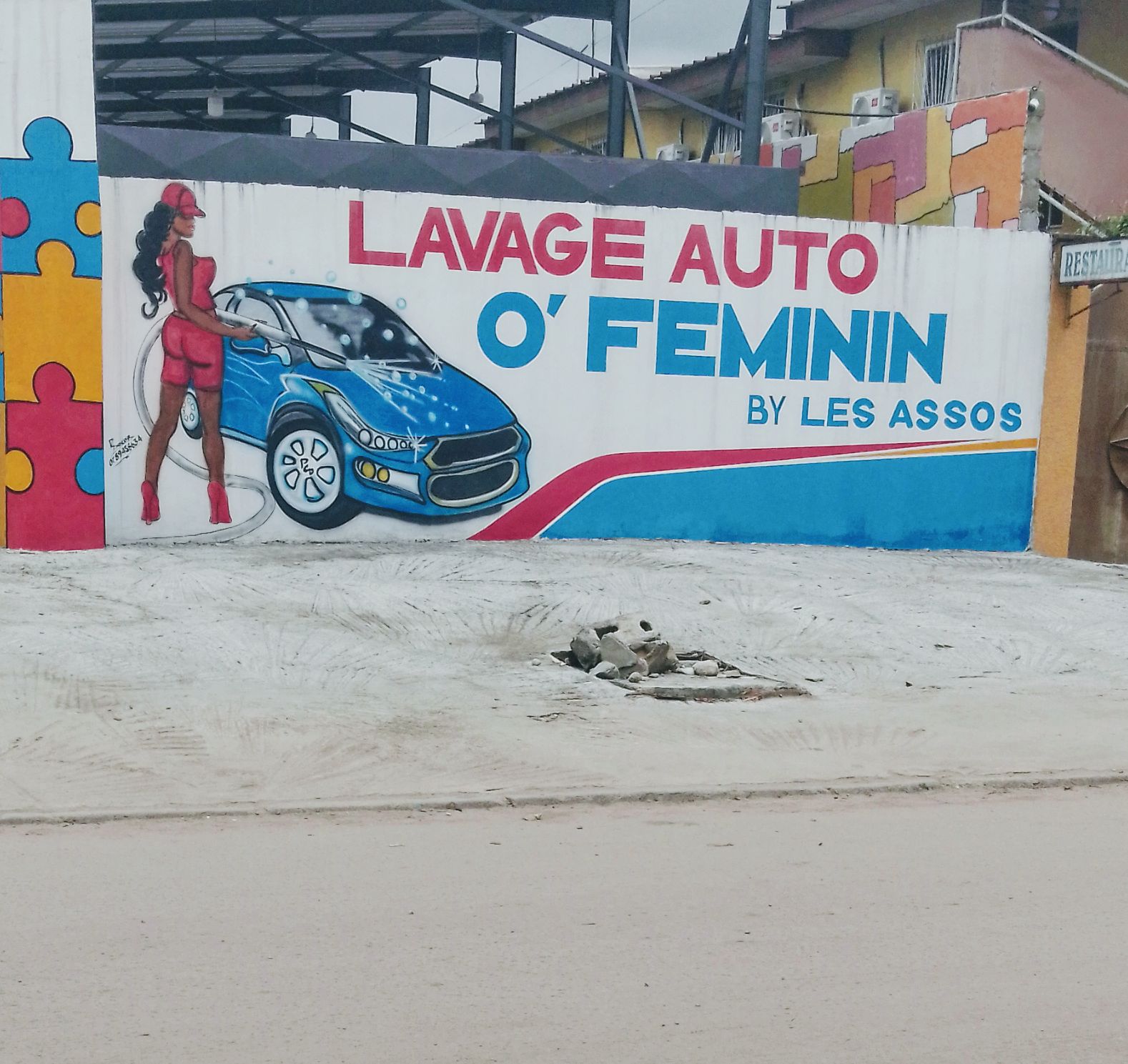 Lavage auto o'feminin