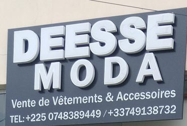 DEESSE MODA