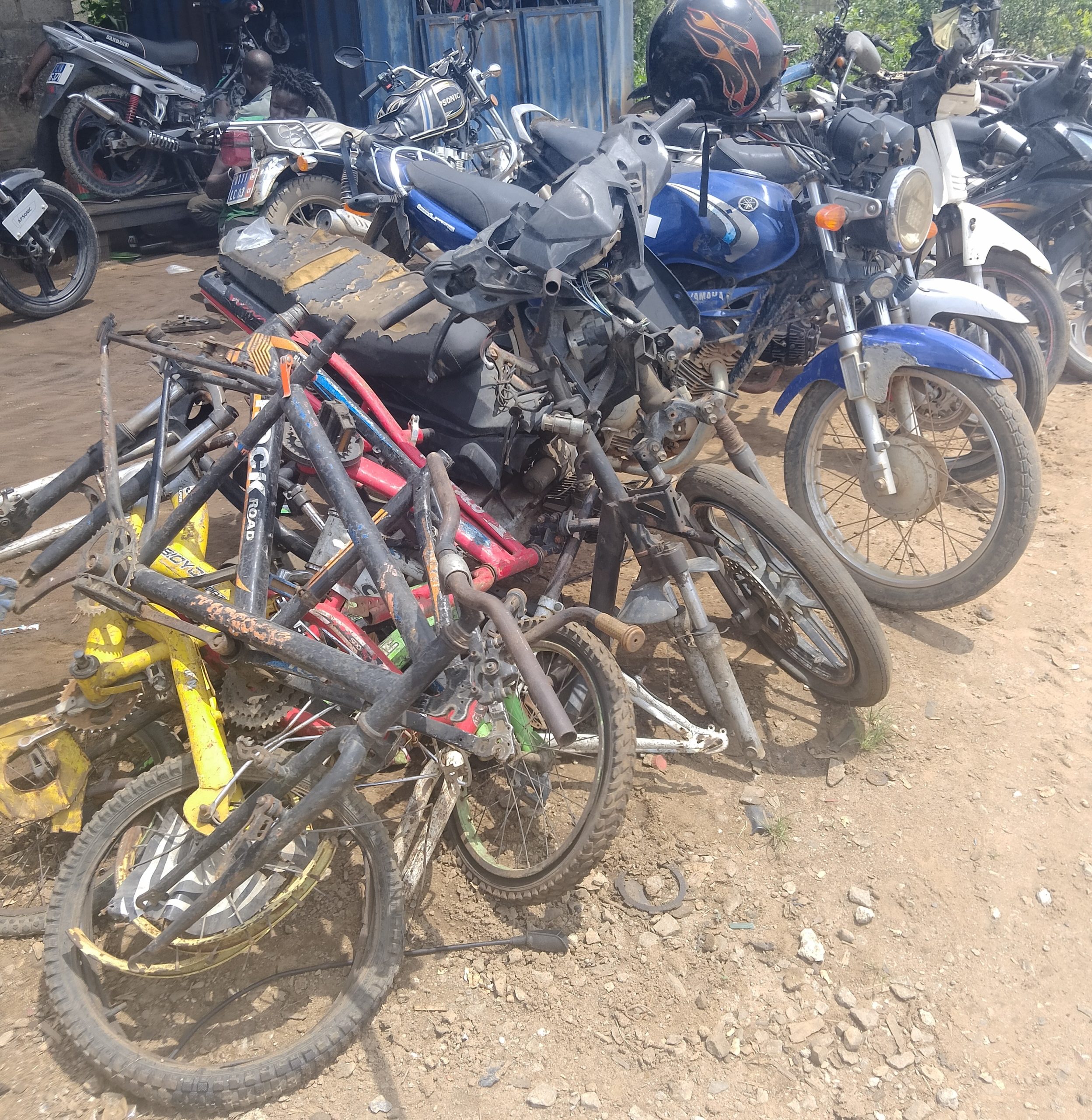 GARAGE MOTO