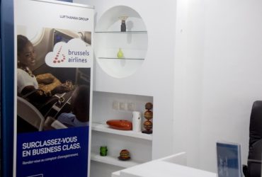 Queen Voyage – Agence de voyage à la Zone 4 C