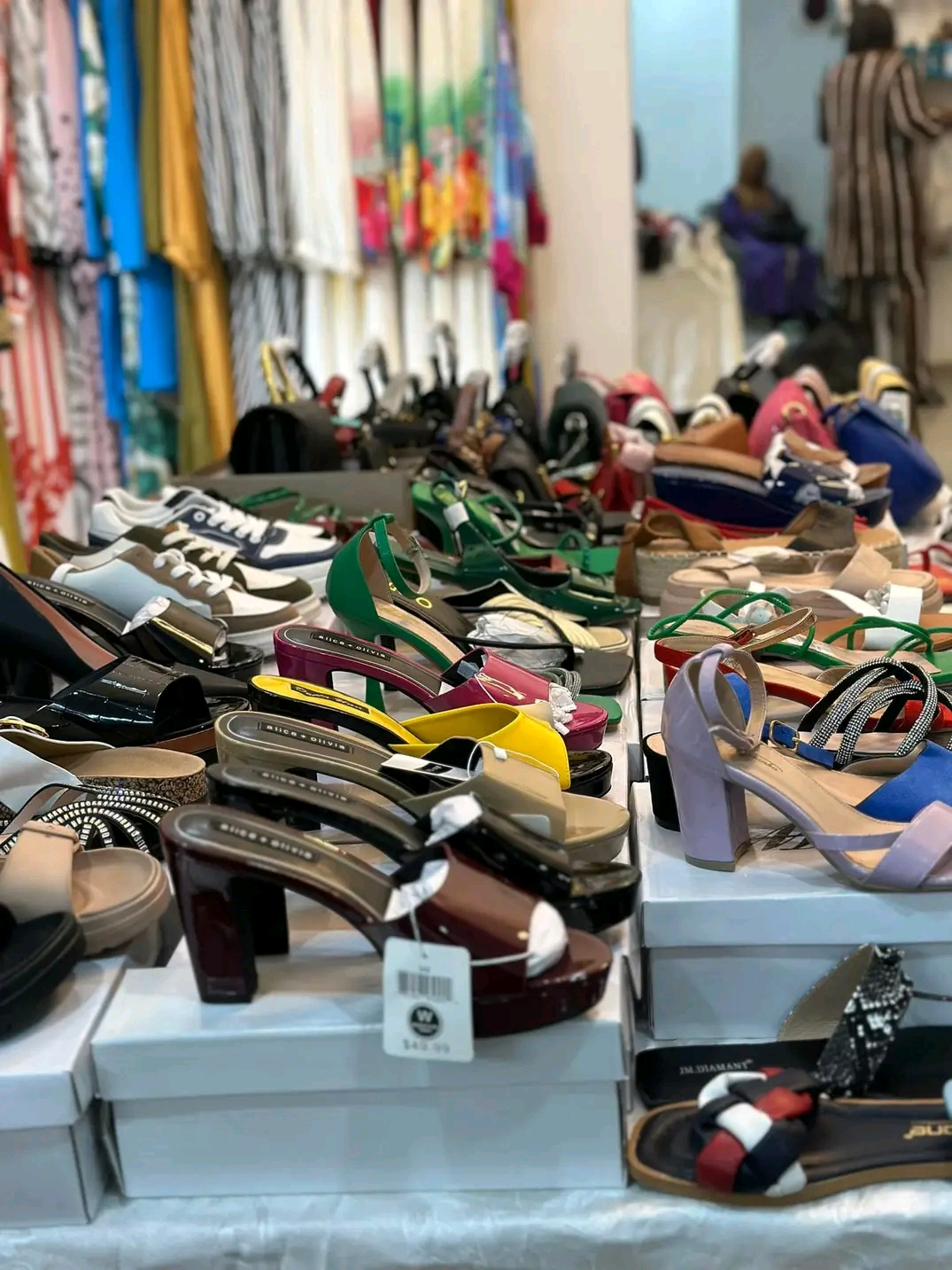Aïssah –  Vêtements Modestes