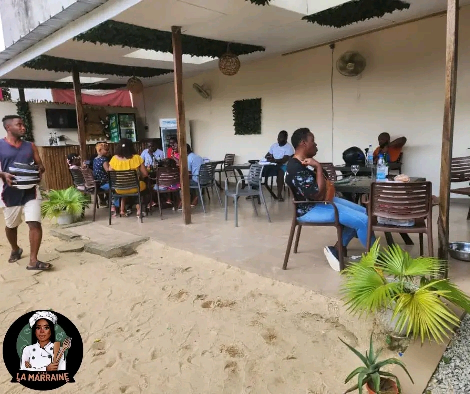 Chez la Marraine à la cité Sir