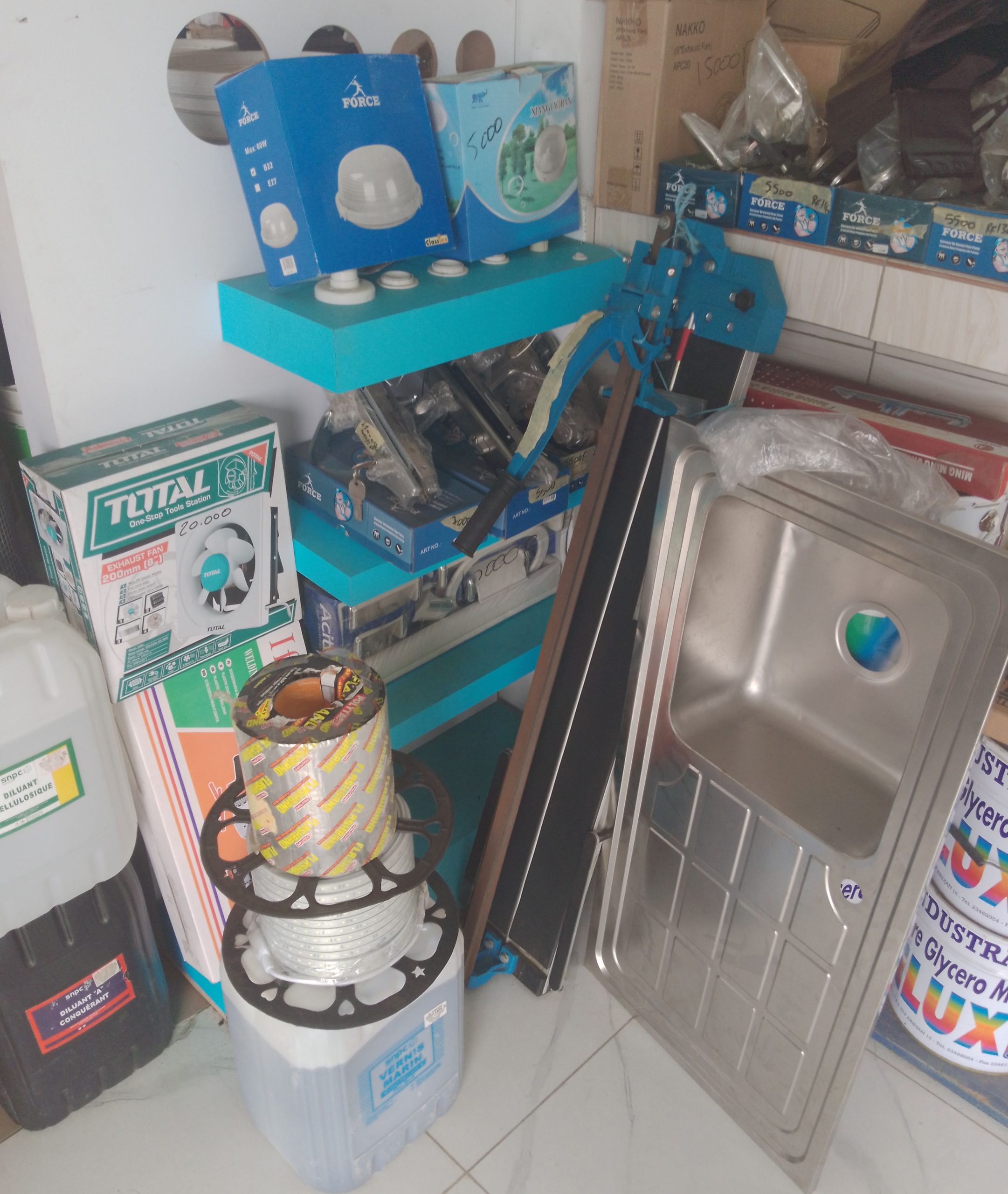 Ets inchallah quincaillerie et divers