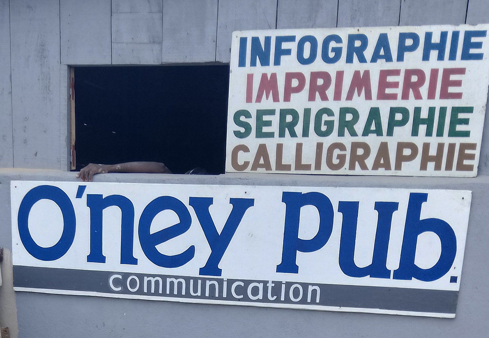 O'ney – Pub Communication
