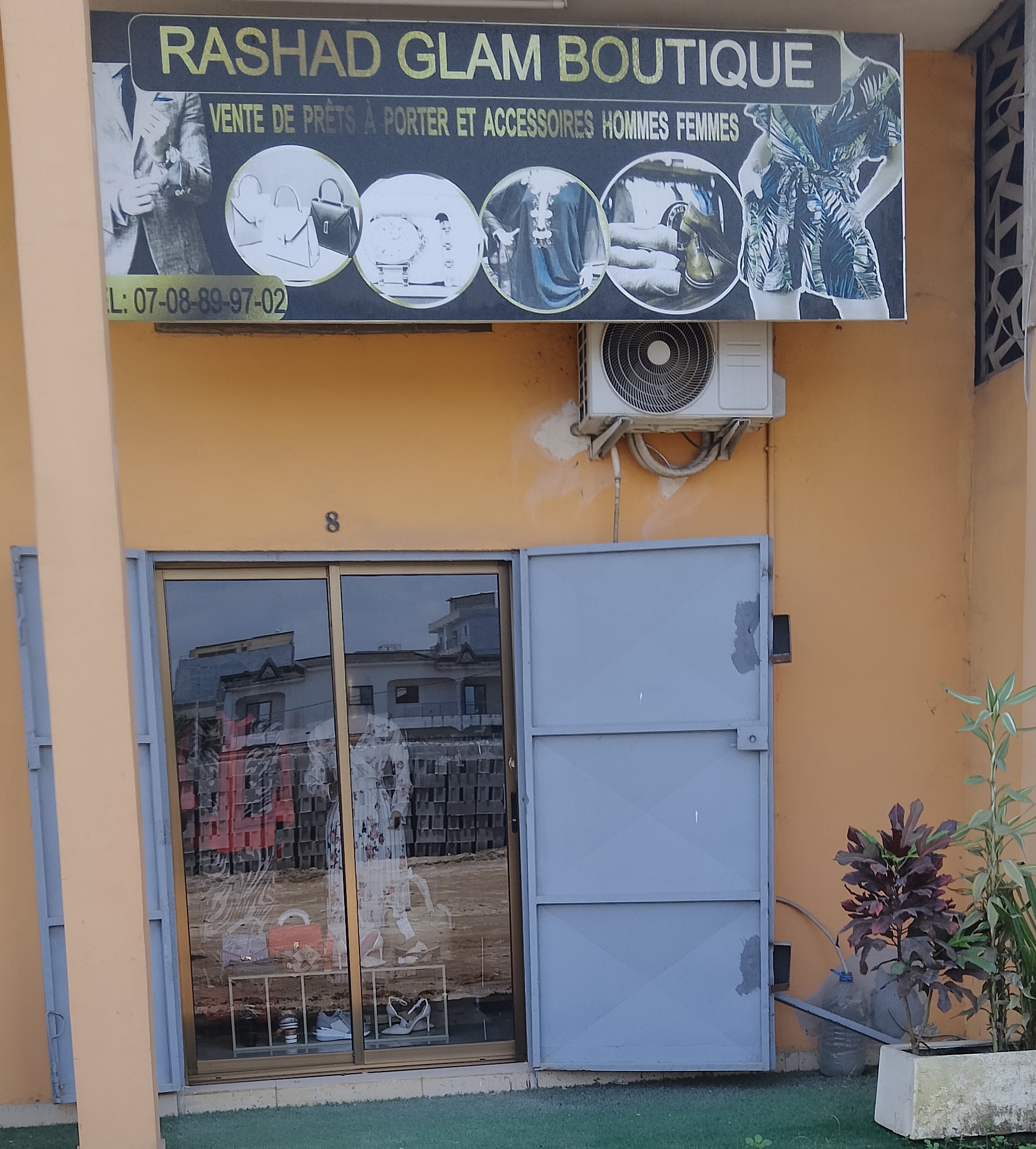 RASHAD GLAM BOUTIQUE