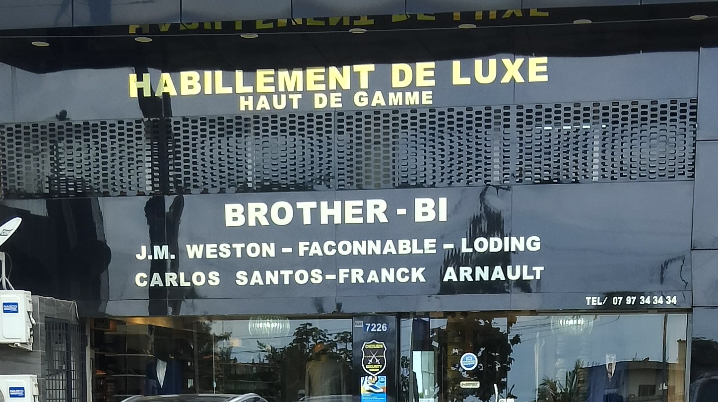 HABILLEMENT DE LUXE