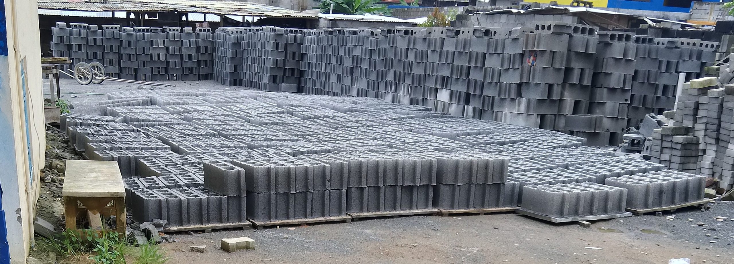 SERVICES DES MATERIAUX DE CONSTRUCTION