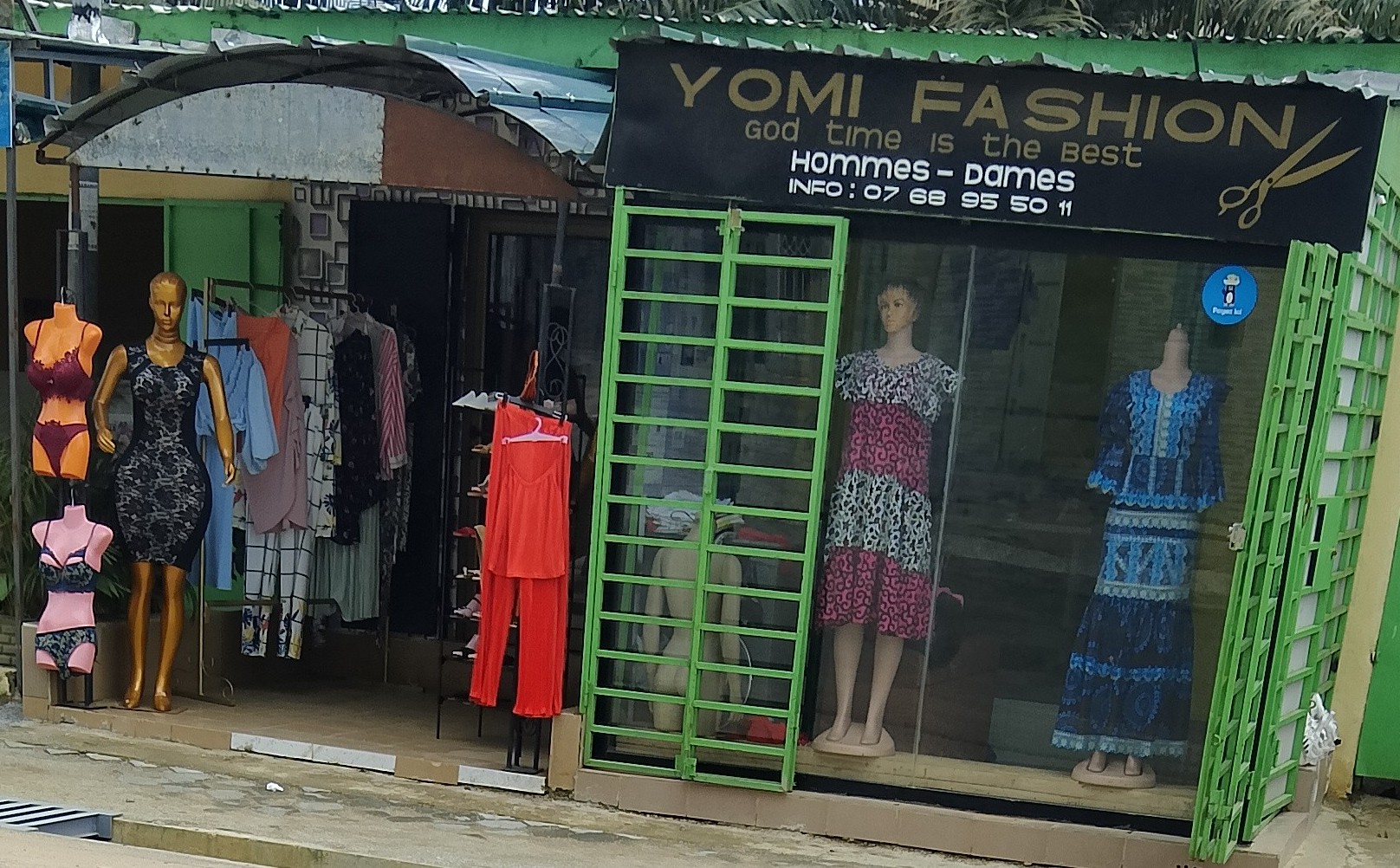 YOMI FASHION