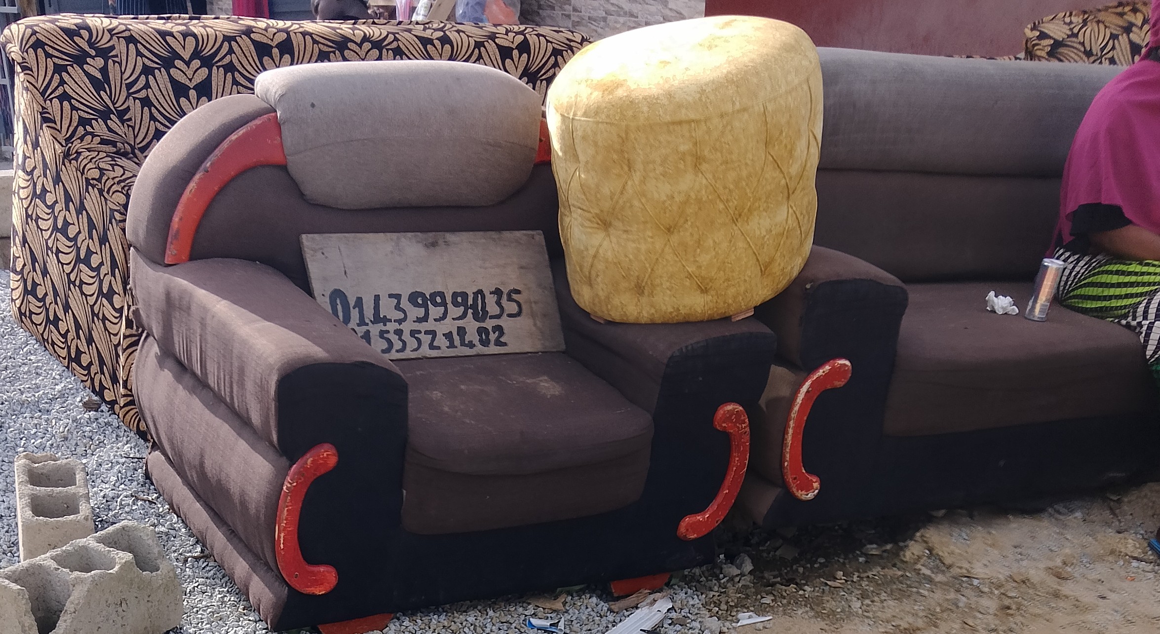 Ebeniste confection