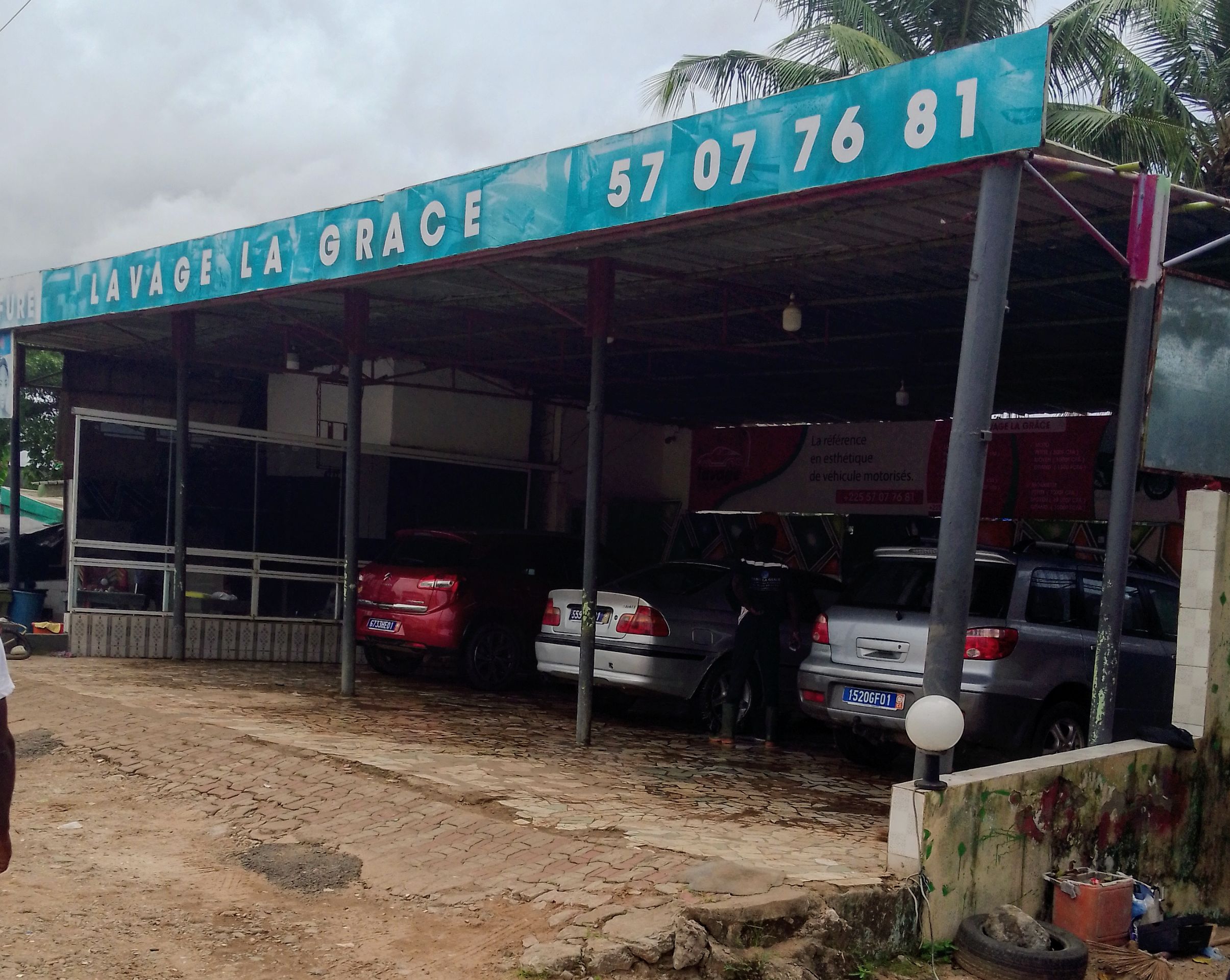 Lavage auto la grâce