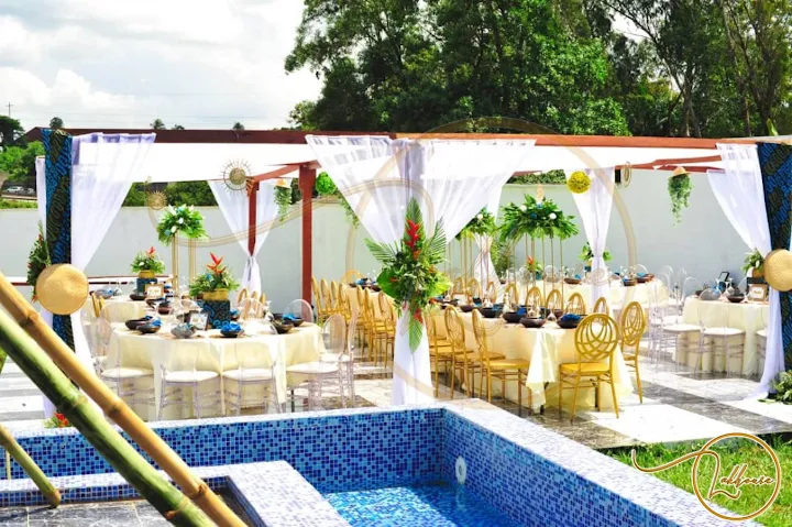 Lak house