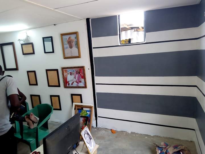 H design