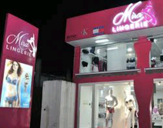 Mira  lingerie