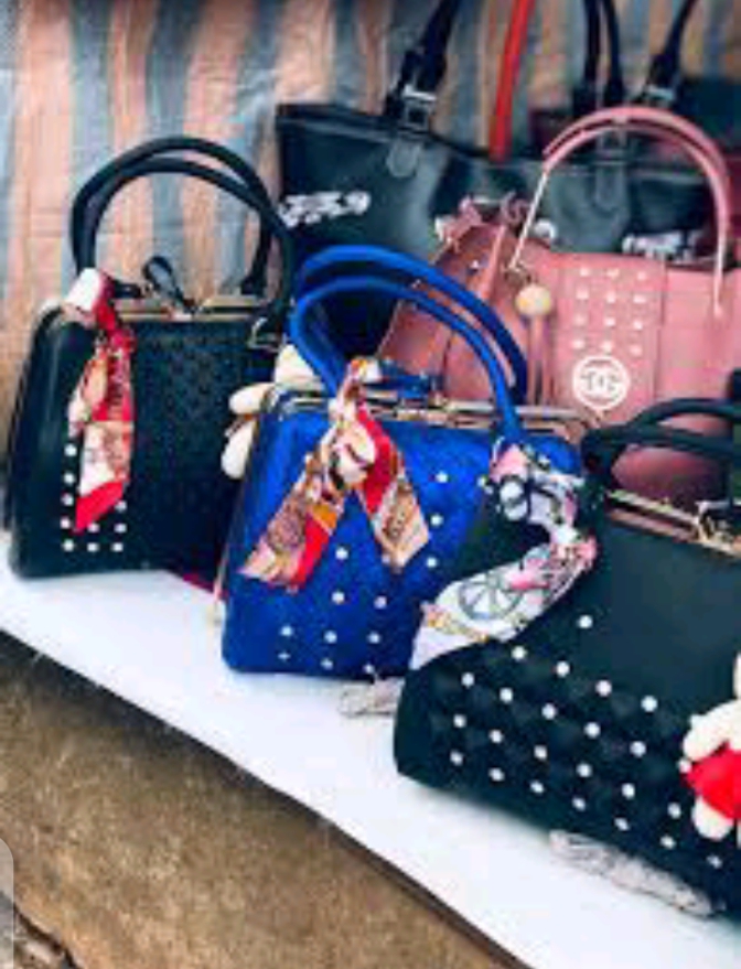 Mne Bb beauty fashion